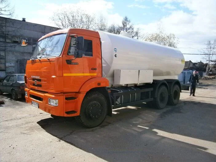 Доставка воды в Санкт-Петербурге